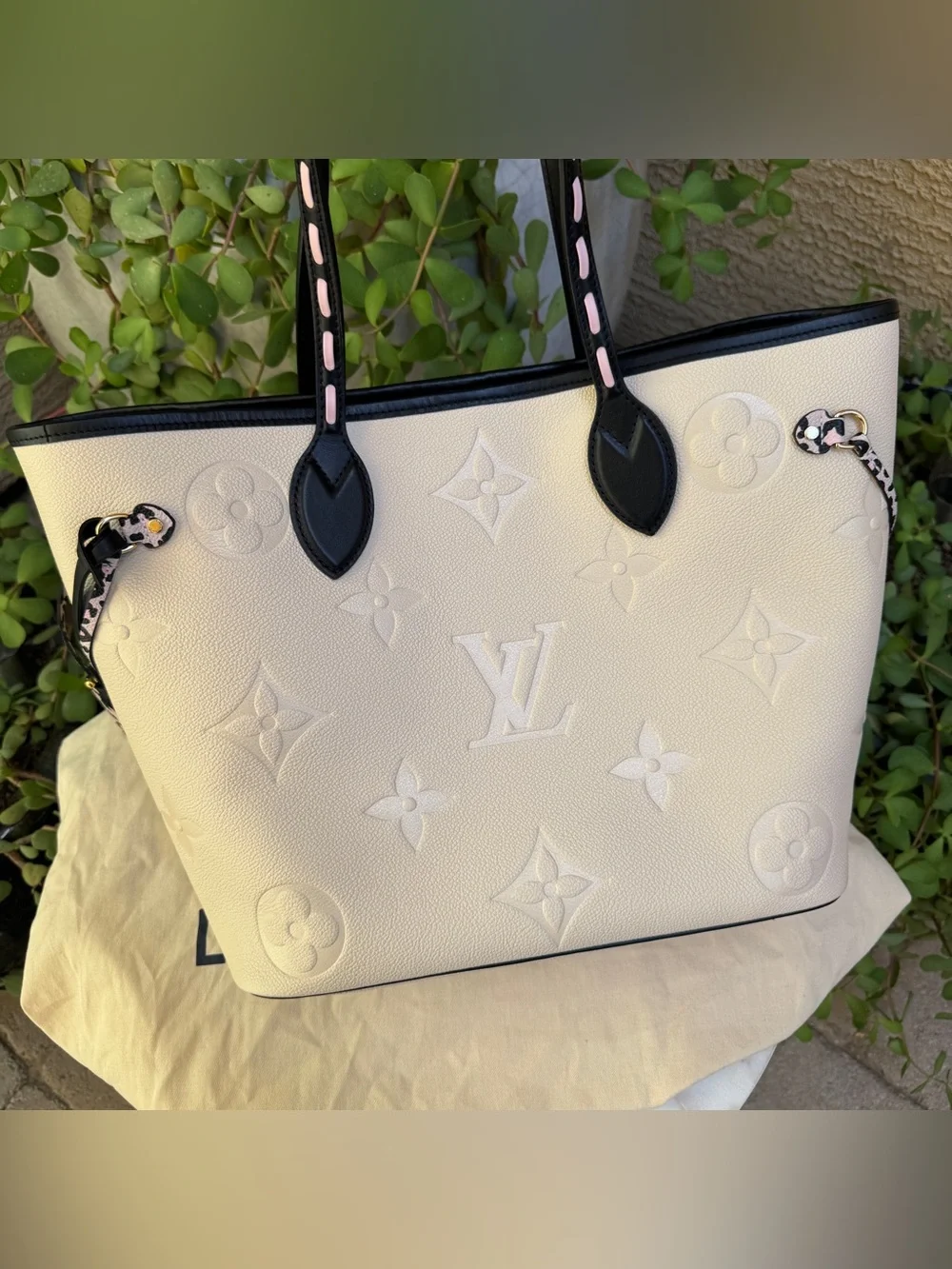 Louis Vuitton Wild at Heart Neverfull MM